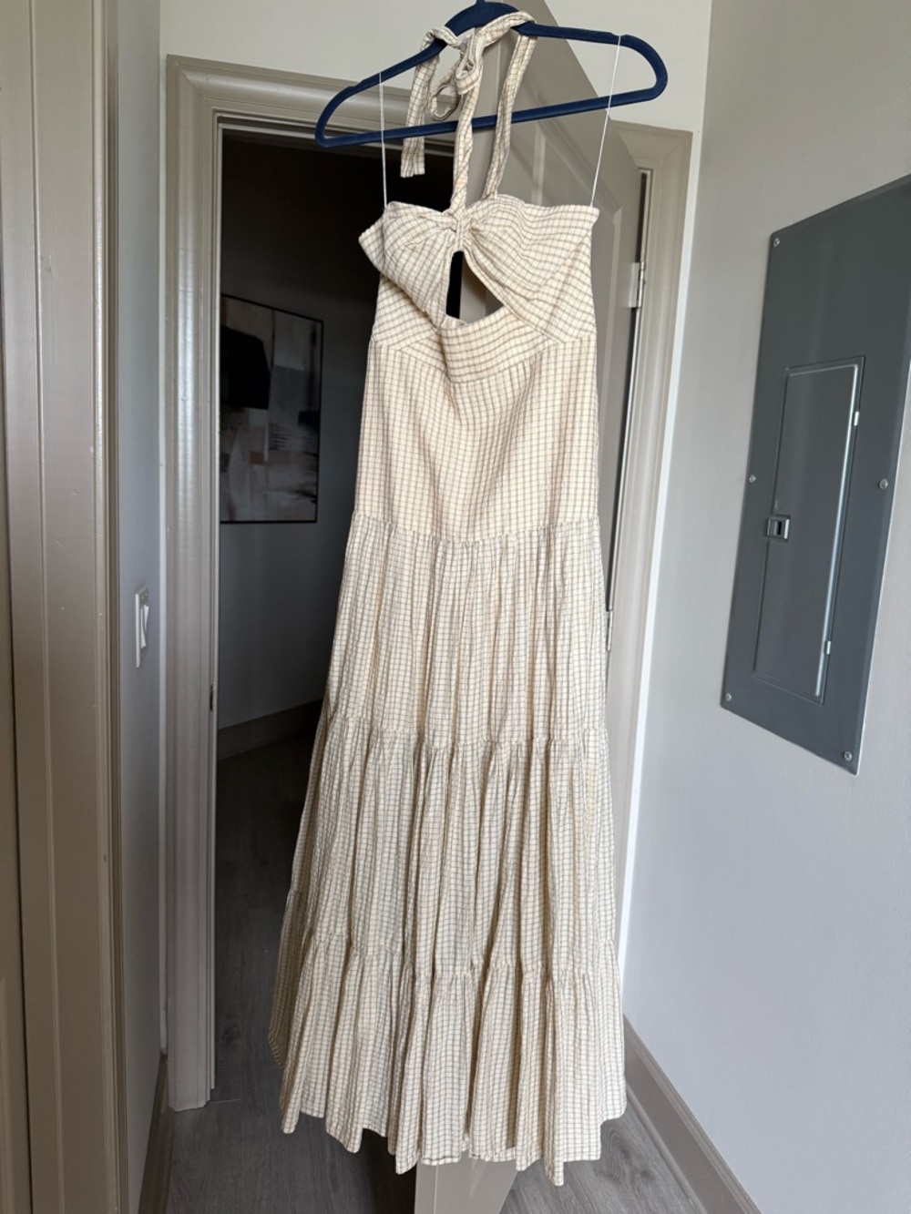 Significant other Tuscany halter maxi dress size 4